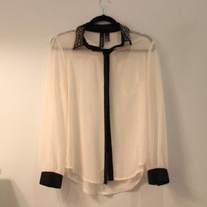 Womens Top with Beaded Collar